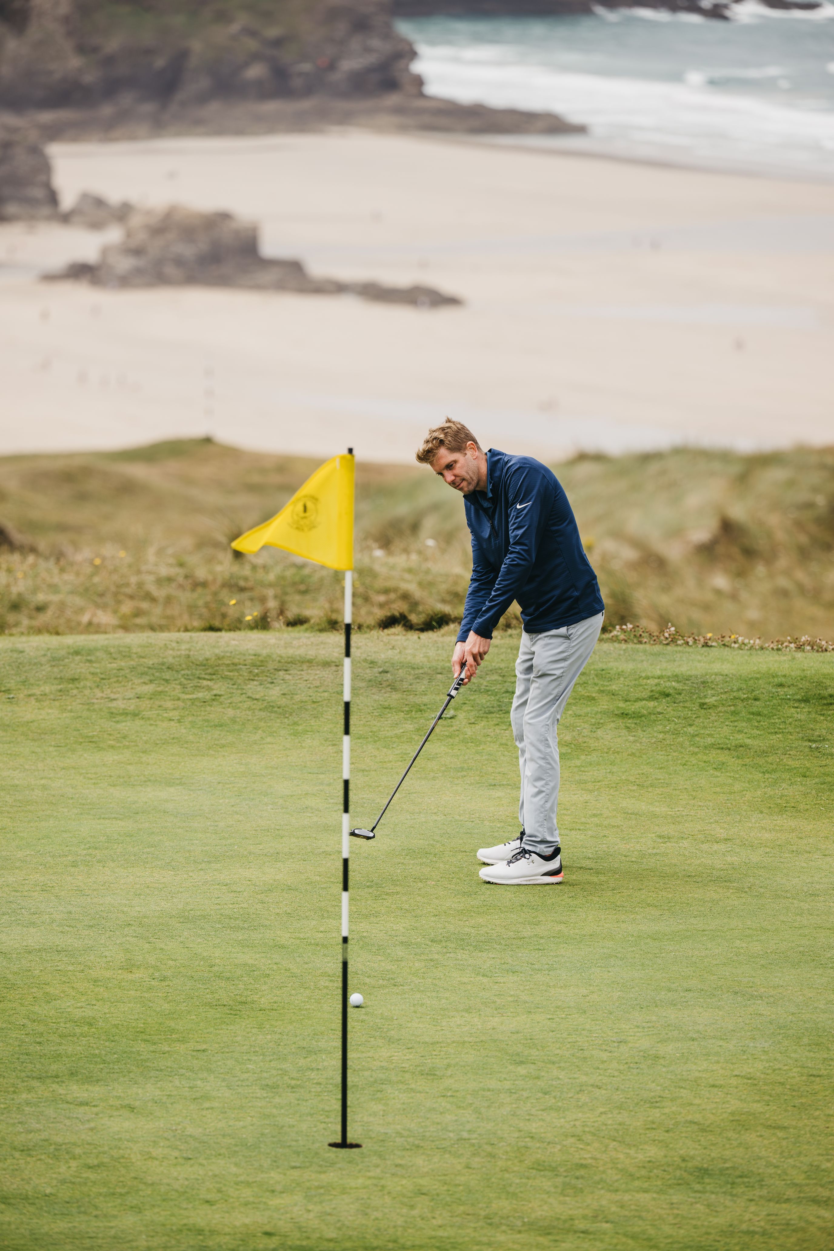 Putting at Perranporth Golf Club