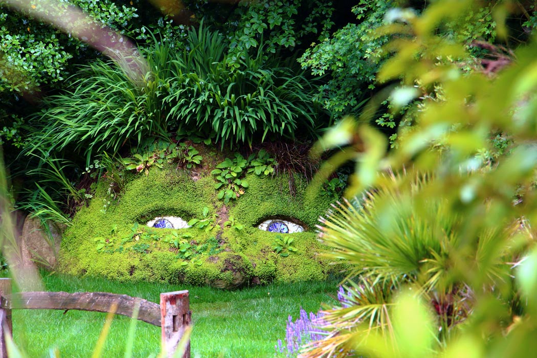 Lost Gardens Of Heligan Living Statue Giant in Cornwall