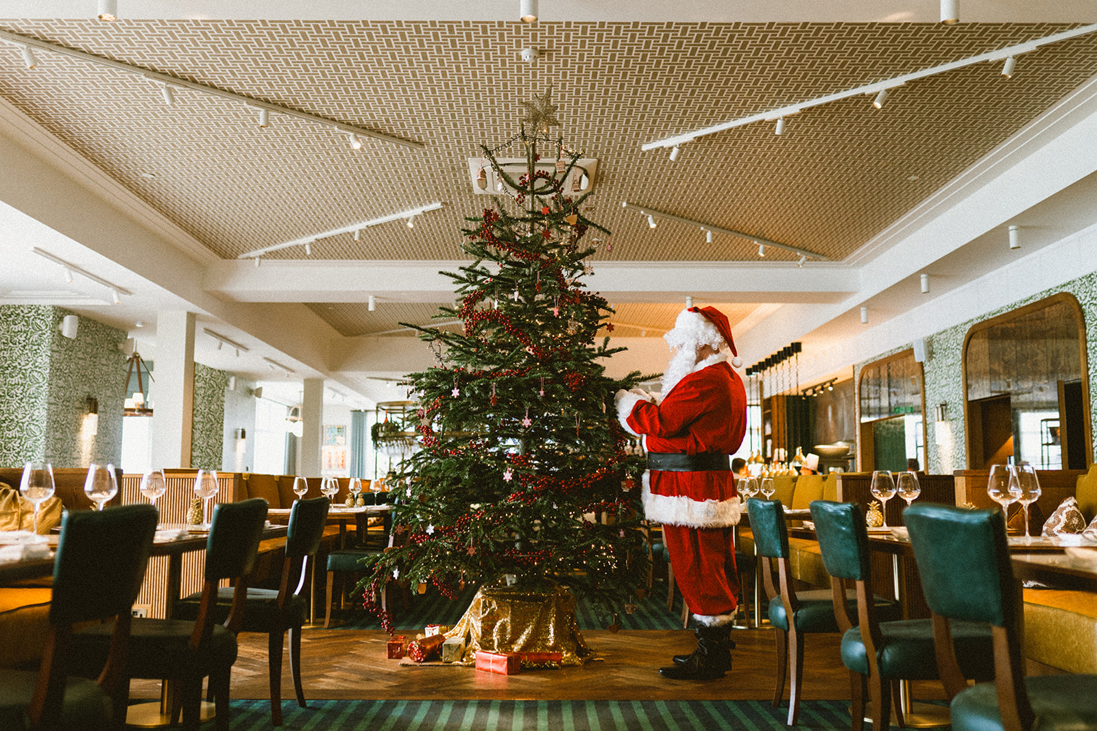 Christmas & New Year in Newquay, Cornwall | The Headland